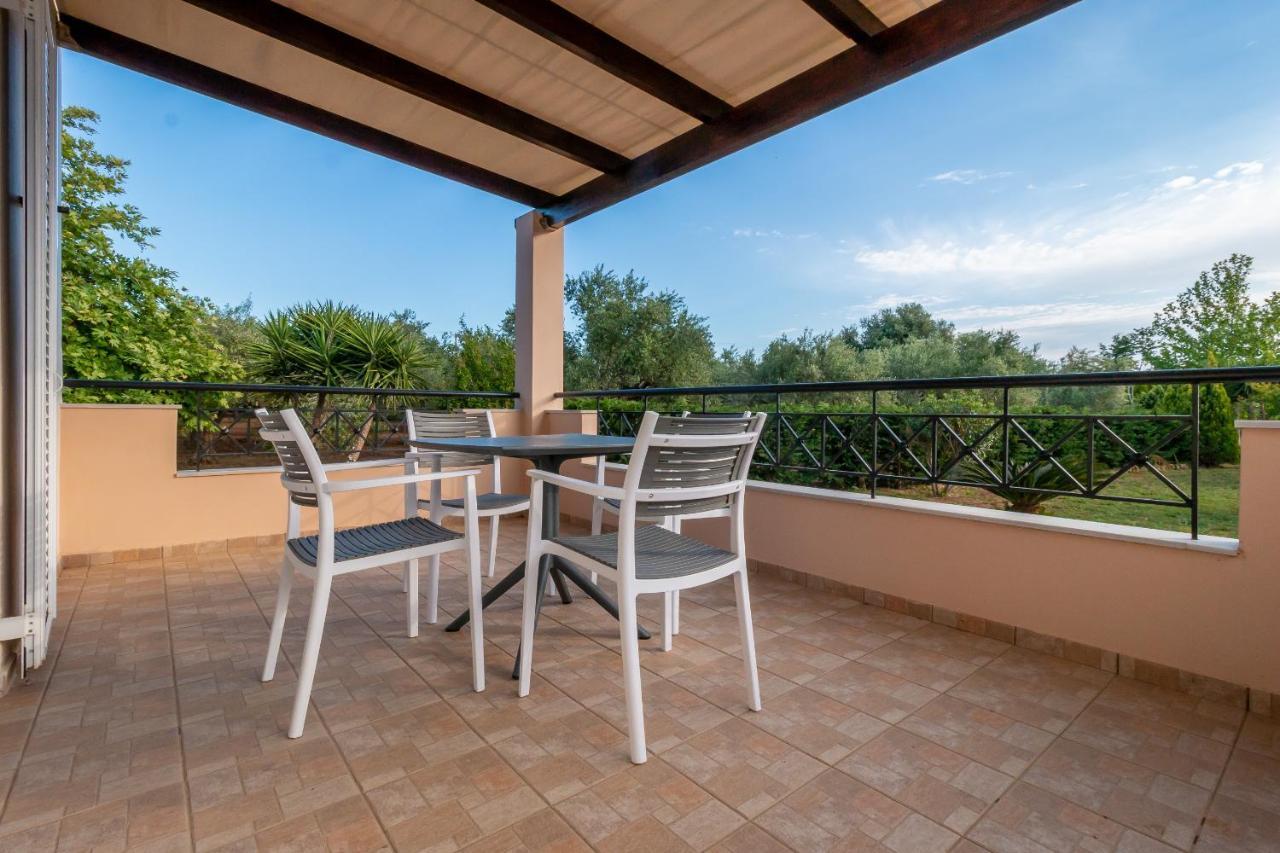 Lagouvardos Apartments Marathopoli Extérieur photo